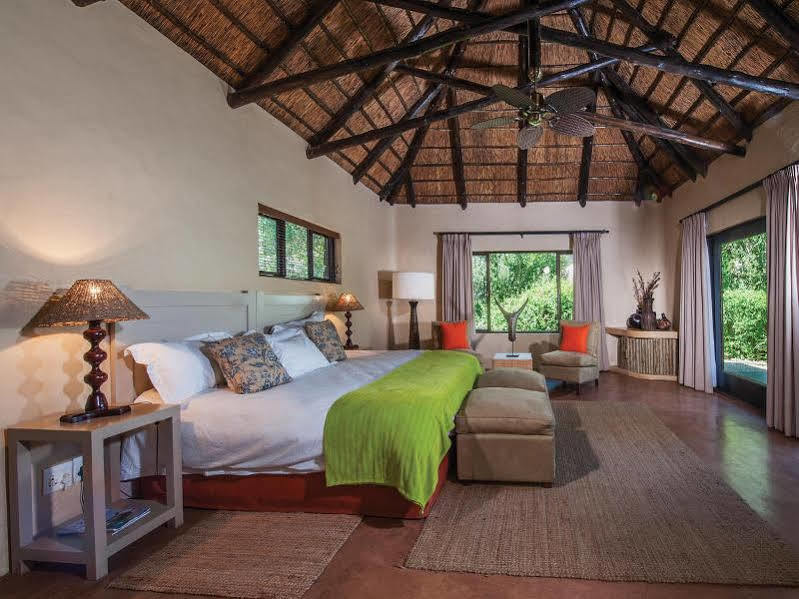 Kariega Game Reserve River Lodge Kenton on Sea Exterior foto